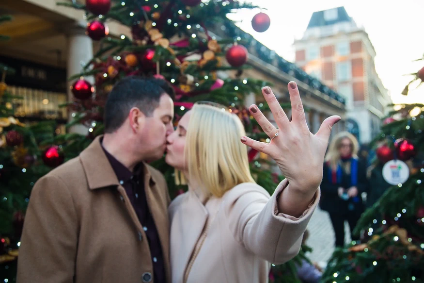 Proposal photography at Covent Garden